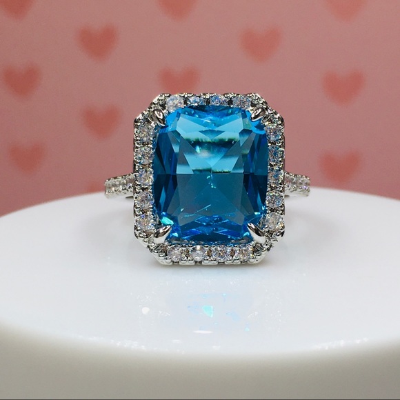 ❌ SOLD ❌ 14k white gold blue diamond ring halo - Picture 2 of 13